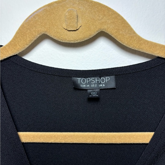 Topshop size 2 black tie front long sleeve romper 129 - Picture 3 of 5